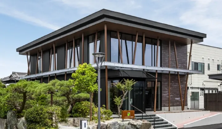 �������q���Z���^�[������Ёi���m���j