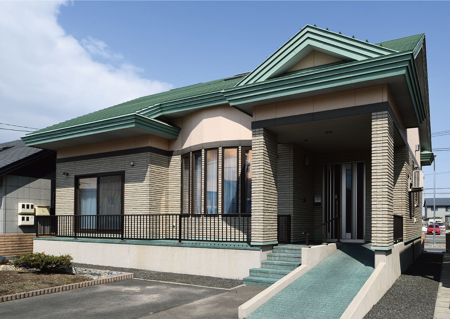 ��13�N�o�߁i2017�N�B�e�j