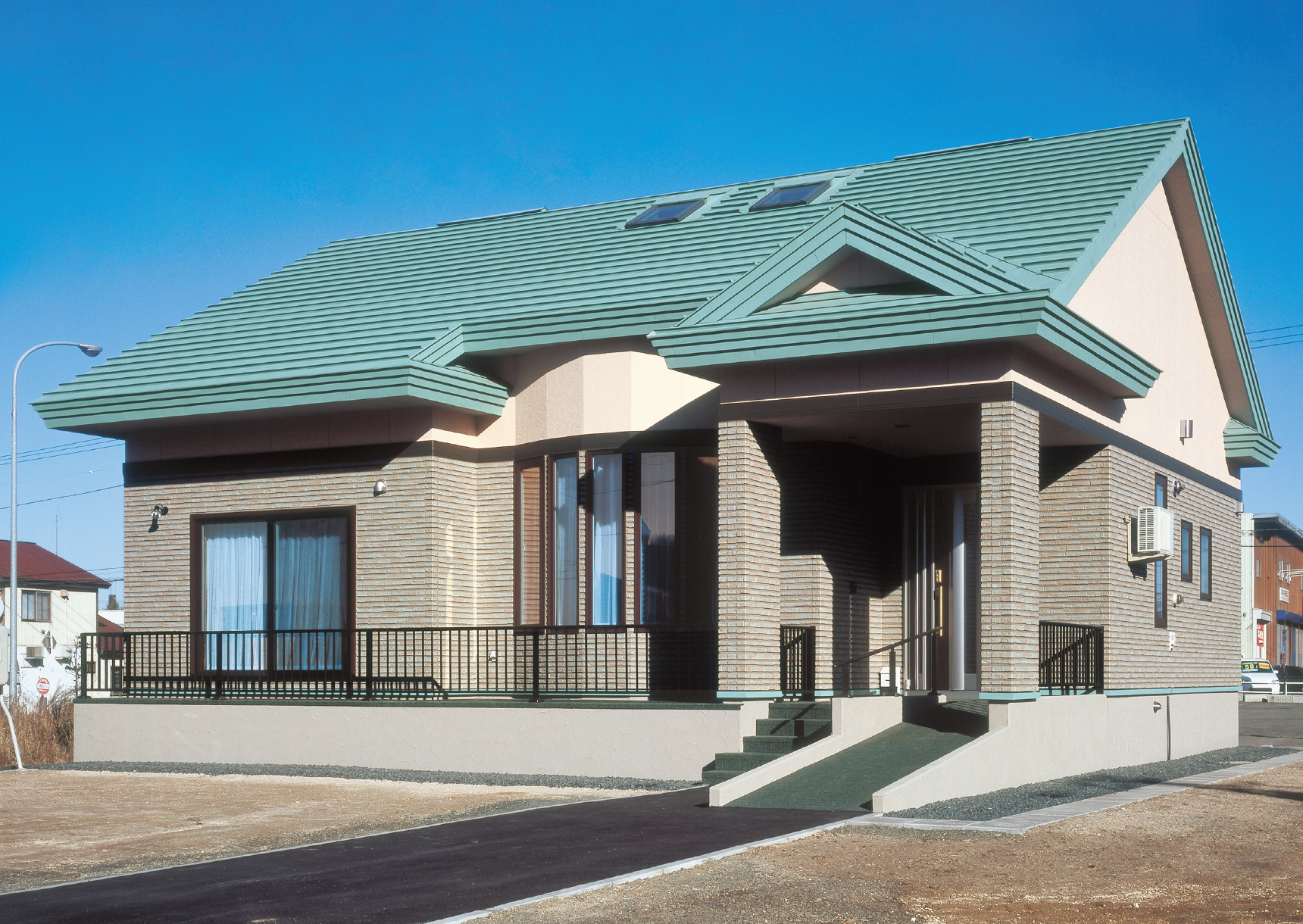 �V�z���i2004�N�B�e�j